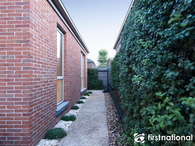 9/3 Paddington Terrace, Berwick VIC 3806