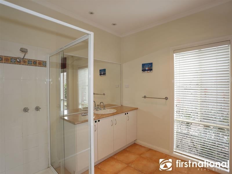 3 Riflebird Avenue, Narre Warren VIC 3805