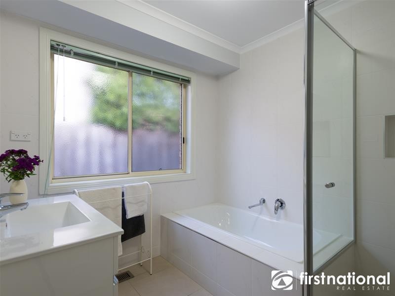 5 Carrington Place, Berwick VIC 3806