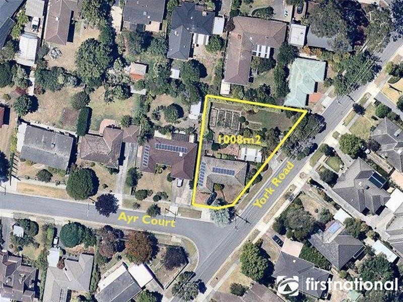 2 Ayr Court, Berwick VIC 3806