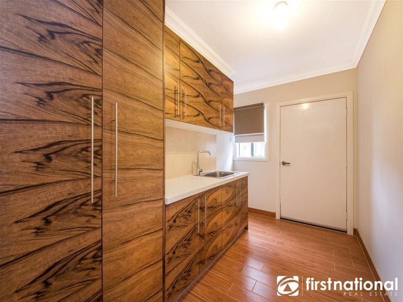 4 Clovelly Way, Officer VIC 3809