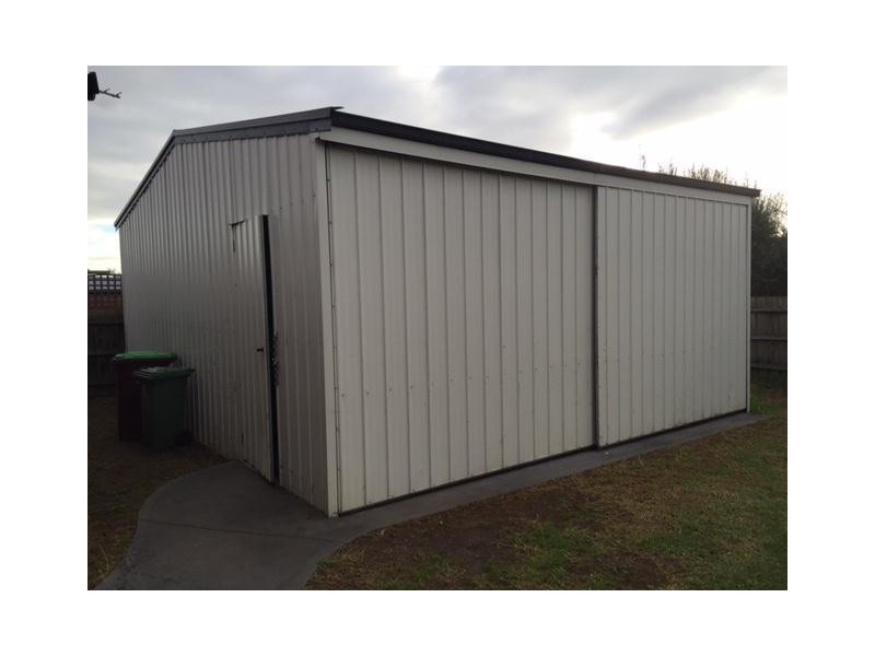 34 Tarcoola Drive, Narre Warren VIC 3805