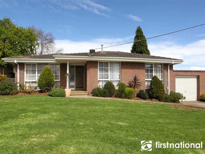 1/4-6 Gibb Street, Berwick VIC 3806