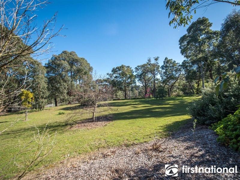 98 Baker Road, Harkaway VIC 3806
