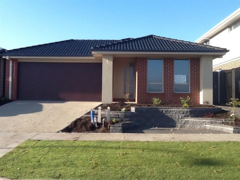 2815 (Lot) Wheelers Park Drive, Cranbourne North VIC 3977