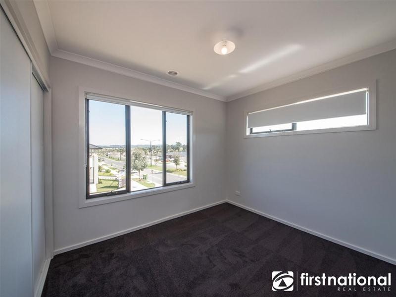 42 (Lot 519) Renam Street, Pakenham VIC 3810