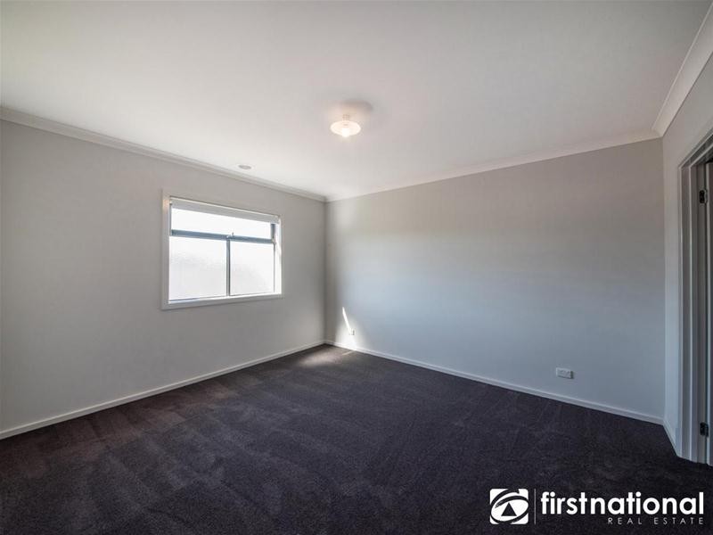 42 (Lot 519) Renam Street, Pakenham VIC 3810