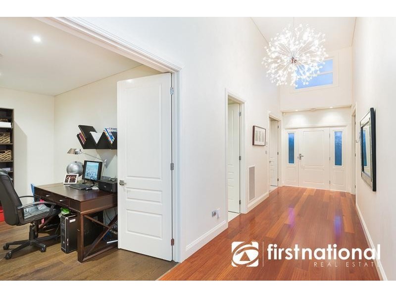 55 Henry Lawson Drive, Pakenham VIC 3810