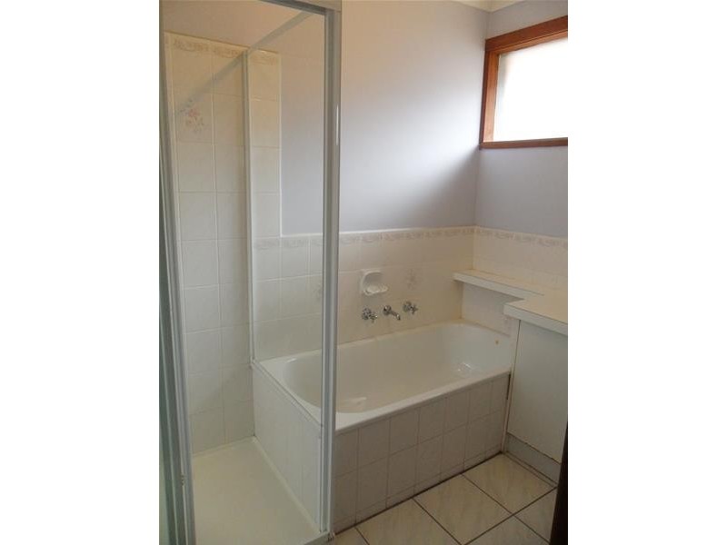 92 Nettle Drive, Hallam VIC 3803