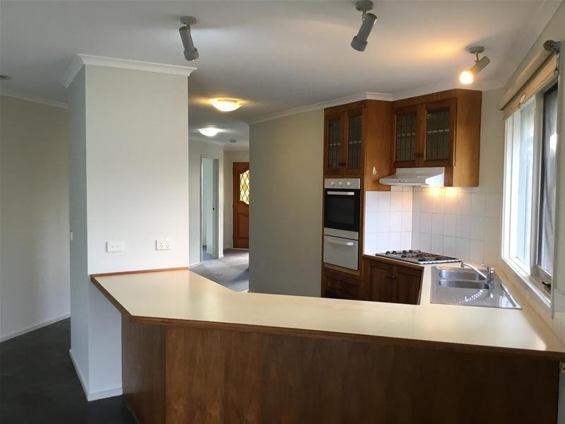 10 Abelia Rise, Narre Warren VIC 3805