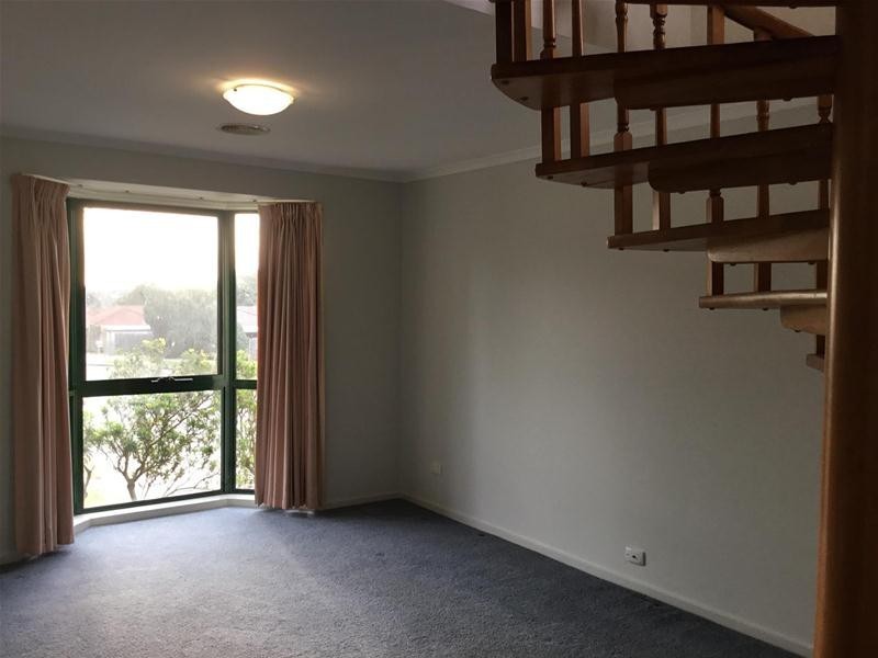 10 Abelia Rise, Narre Warren VIC 3805