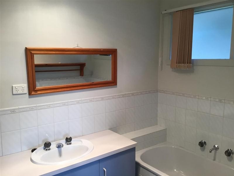 10 Abelia Rise, Narre Warren VIC 3805