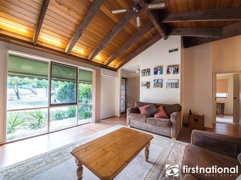 13 Jessica Mews, Berwick VIC 3806