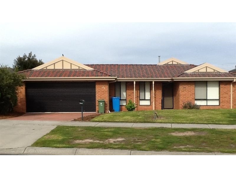 19A Lake View Drive, Narre Warren South VIC 3805