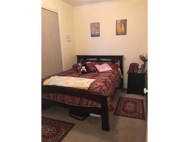 1/14 Glenn Erin Way, Berwick VIC 3806