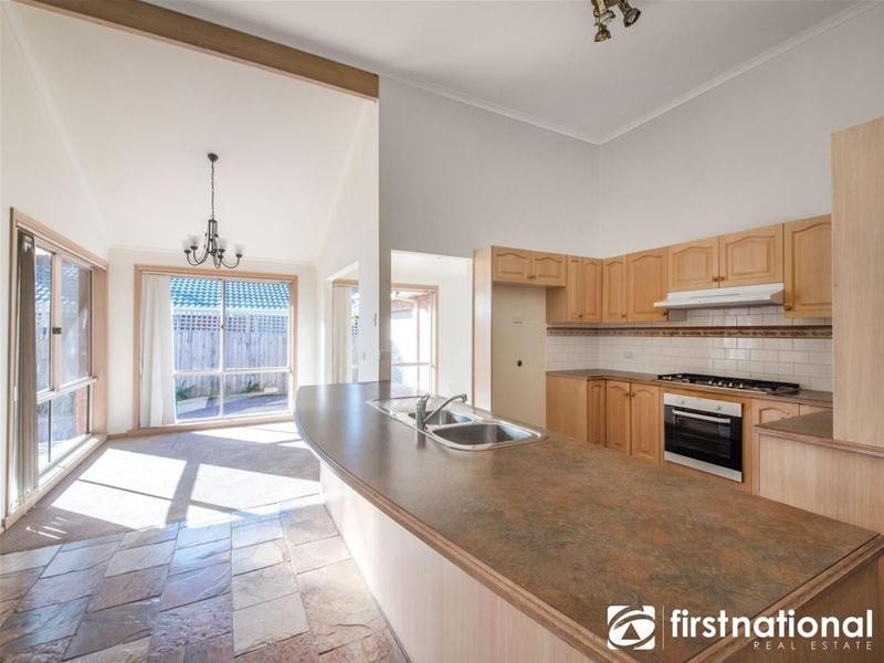 25 Jarryd Crescent, Berwick VIC 3806