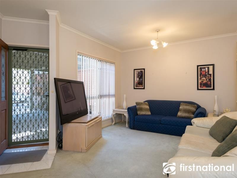 3 Sugarloaf  Close, Burwood East VIC 3151
