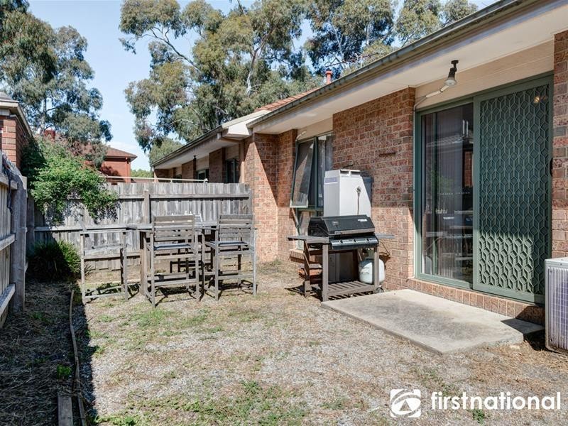 3 Sugarloaf  Close, Burwood East VIC 3151