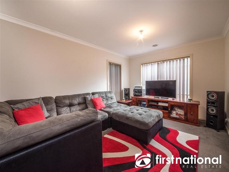 1A Savage Street, Pakenham VIC 3810