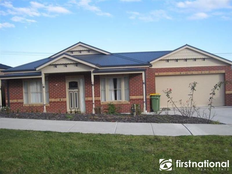 34 Windermere Boulevard, Pakenham VIC 3810