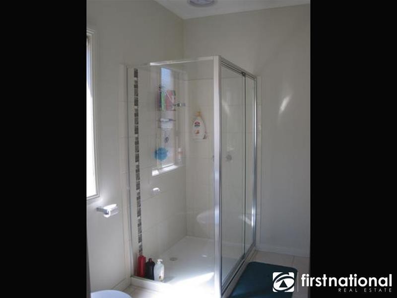 34 Windermere Boulevard, Pakenham VIC 3810