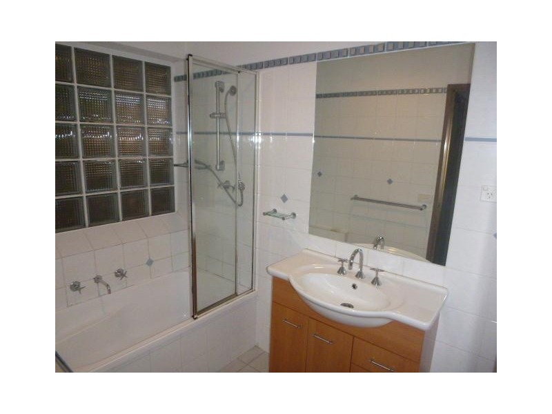 16 Andene Drive, Narre Warren VIC 3805