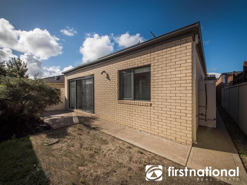 11 Portland Road, Pakenham VIC 3810