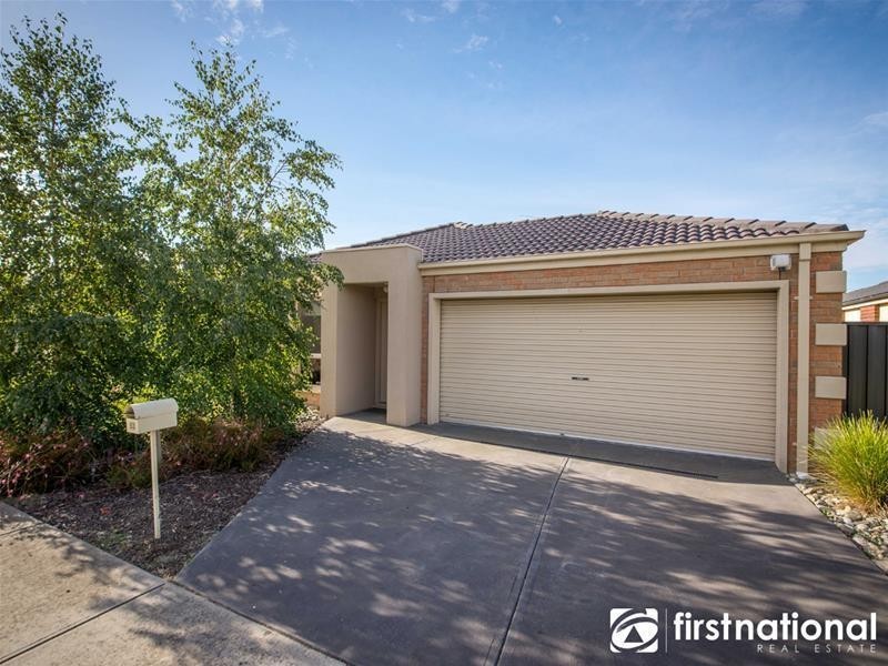 53 Syme Road, Pakenham VIC 3810