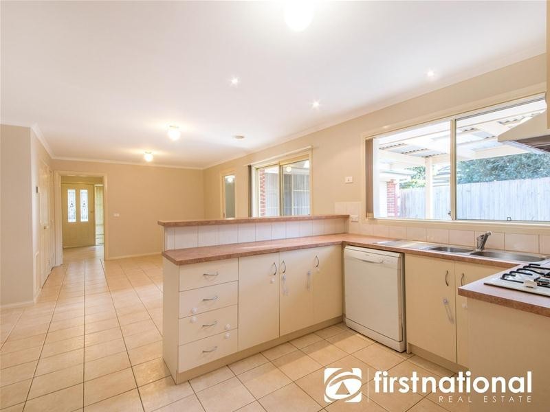 40 Pommel Street, Pakenham VIC 3810