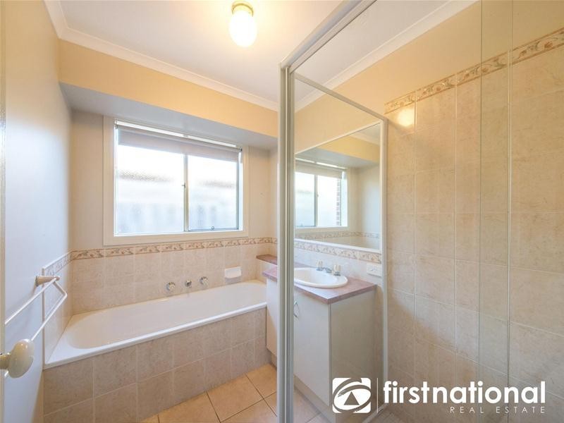 40 Pommel Street, Pakenham VIC 3810