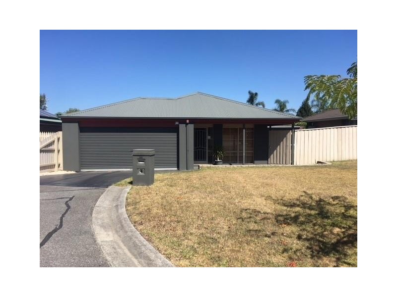 14 Hampton Court, Beaconsfield VIC 3807