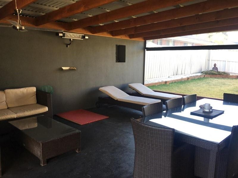 14 Hampton Court, Beaconsfield VIC 3807