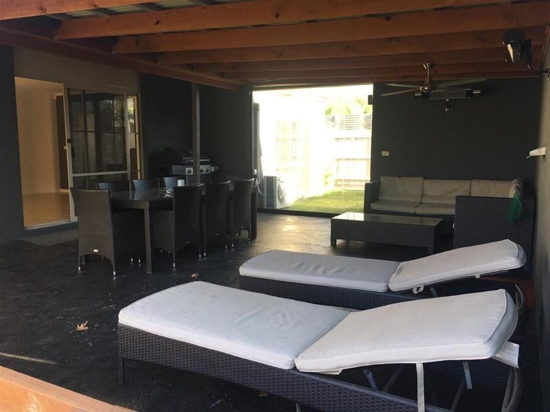 14 Hampton Court, Beaconsfield VIC 3807