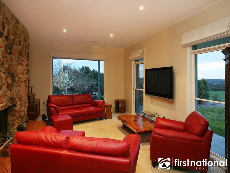 90 Weatherhead Road, Tynong North VIC 3813
