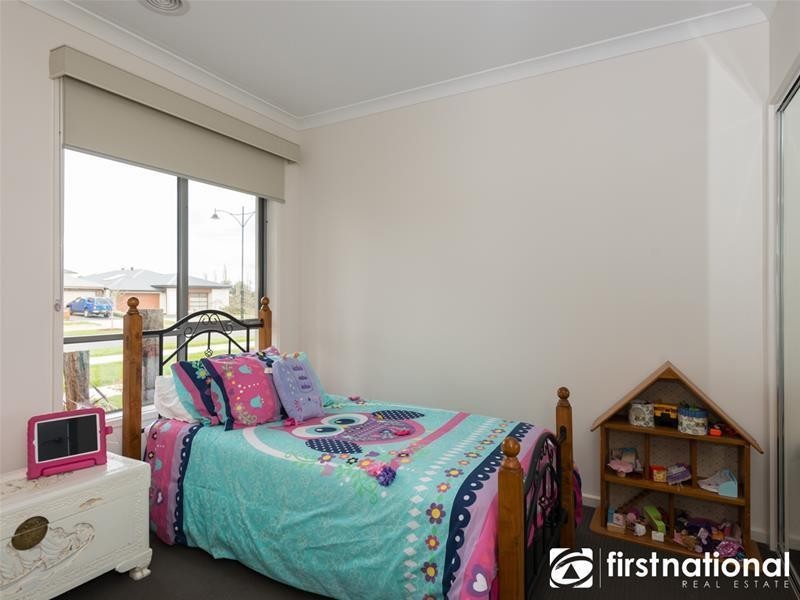 19 Timbertop Boulevard, Officer VIC 3809