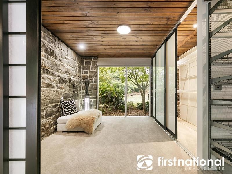 2 Beaumont Road, Berwick VIC 3806