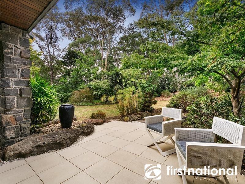 2 Beaumont Road, Berwick VIC 3806