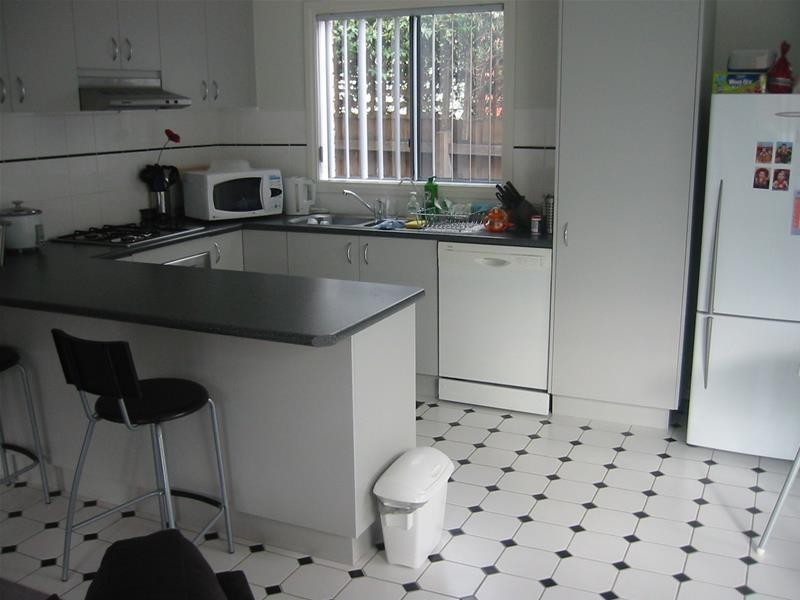 32 The Avenue, Narre Warren South VIC 3805