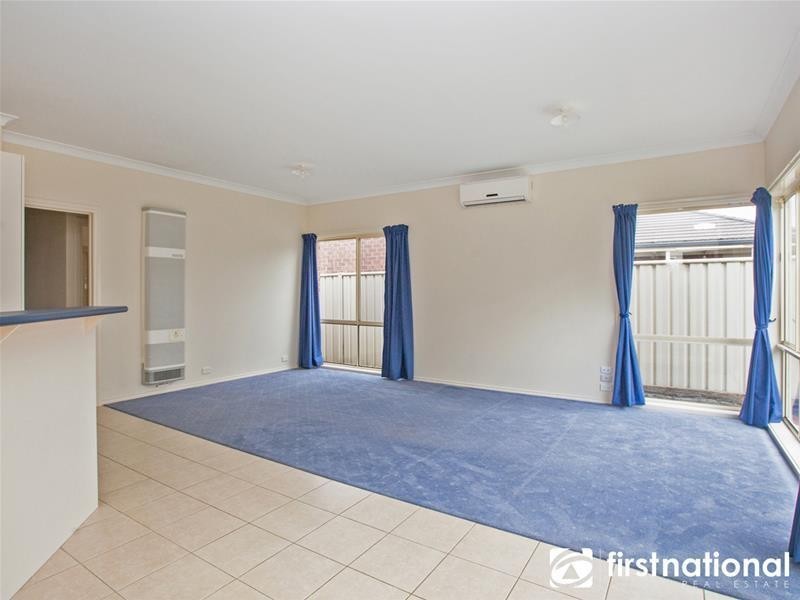 32 Macalister Place, Pakenham VIC 3810