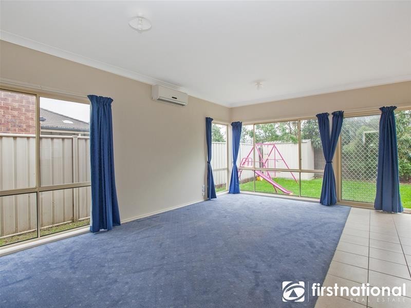 32 Macalister Place, Pakenham VIC 3810