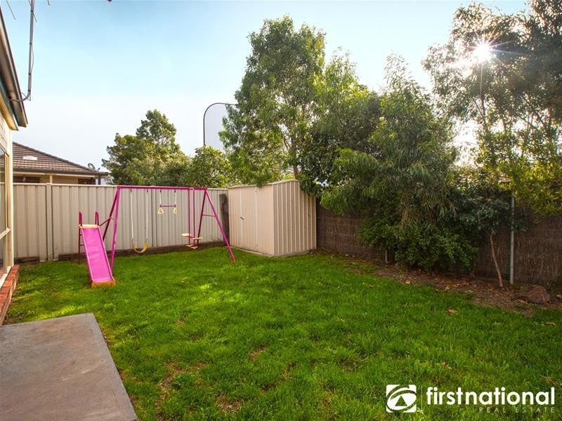 32 Macalister Place, Pakenham VIC 3810