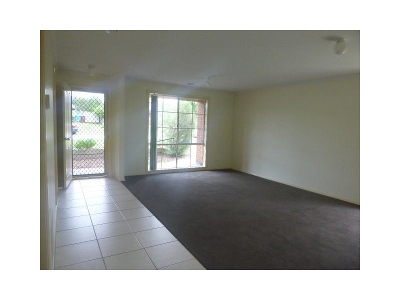 2 Pineview Court, Narre Warren South VIC 3805