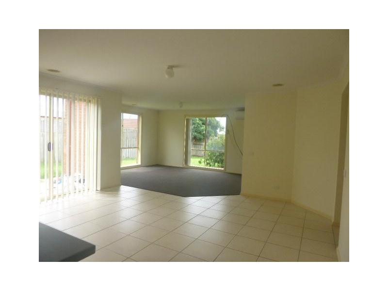 2 Pineview Court, Narre Warren South VIC 3805