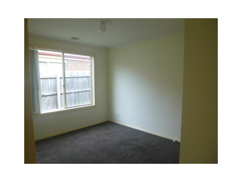 2 Pineview Court, Narre Warren South VIC 3805