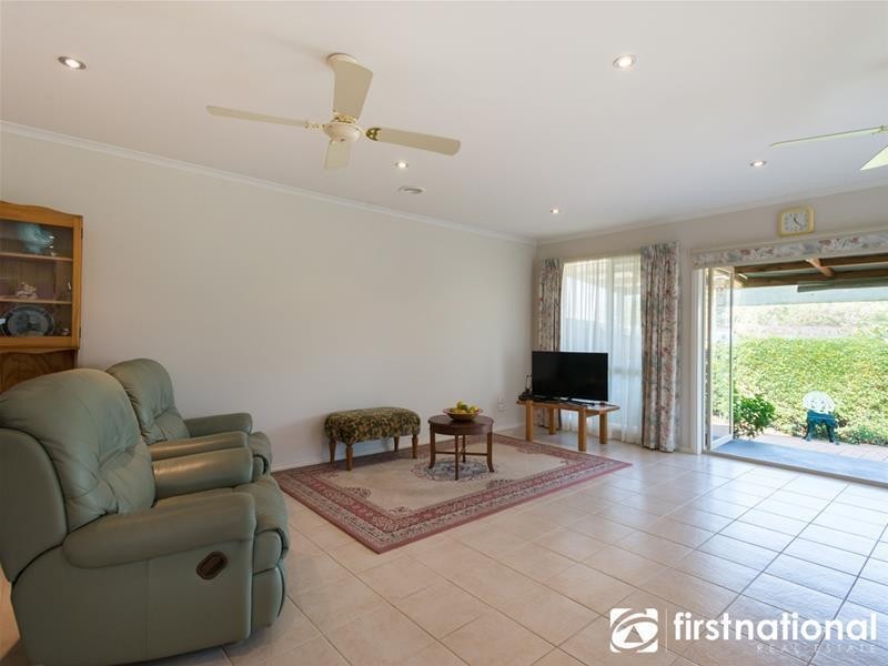 35 John Fisher Drive, Berwick VIC 3806