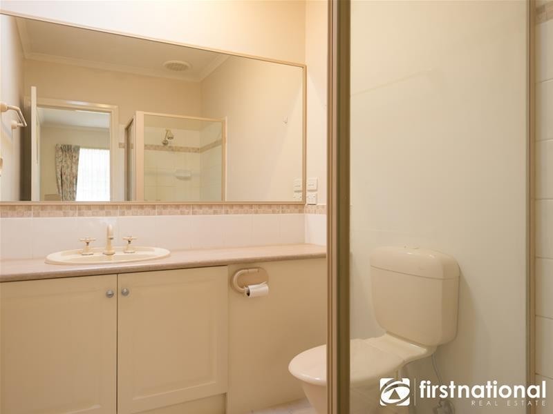 35 John Fisher Drive, Berwick VIC 3806