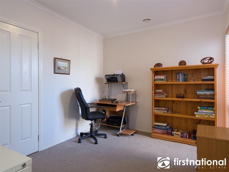 35 John Fisher Drive, Berwick VIC 3806