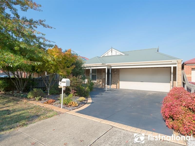 35 John Fisher Drive, Berwick VIC 3806