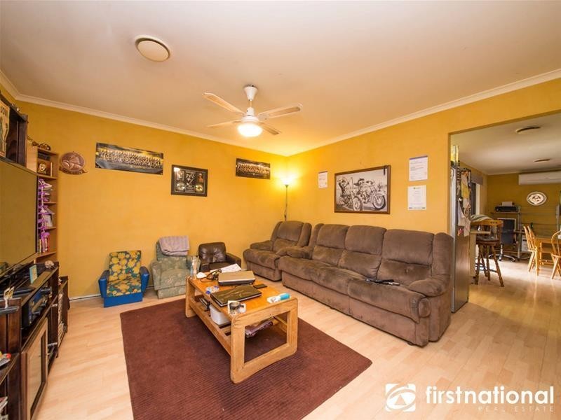 11 Fraser Court, Cranbourne North VIC 3977