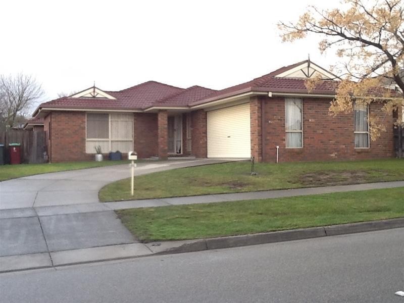 44 Kendall Drive, Narre Warren VIC 3805